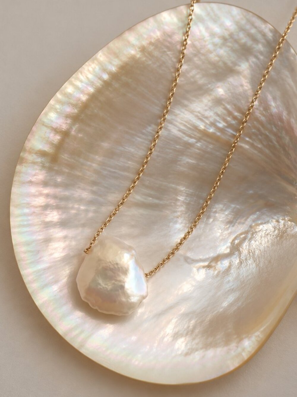 Anthropologie 18K Gold Fresh Water Pearl Pendant Necklace